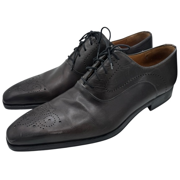 Magnanni Sanchez Men\'s Perforated Toe Black Leather Dress Shoes - Made in Spain main image 5